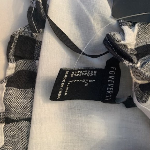 Forever 21 - Picture 3 of 3